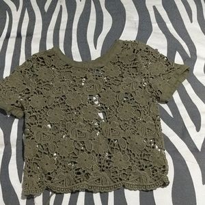 Floral crochet top